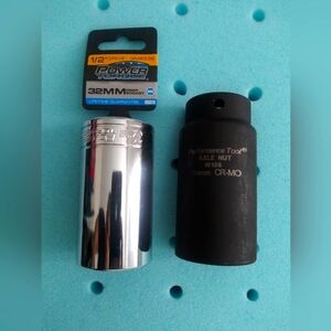 34MM Axle Nut & 32MM Socket